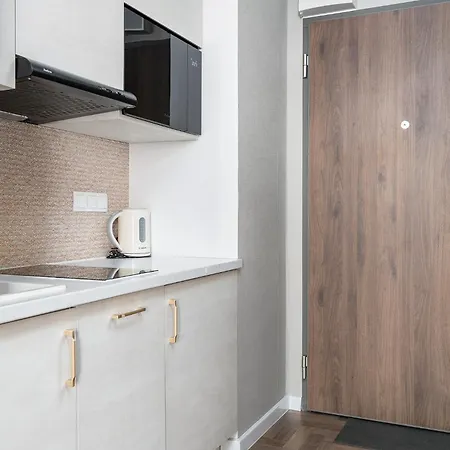 Apartment Rentplanet - Kasprzaka Warsaw