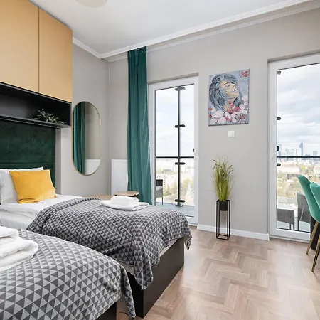 Rentplanet - Kasprzaka Apartment *