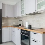 Rentplanet - Kasprzaka * Warszawa