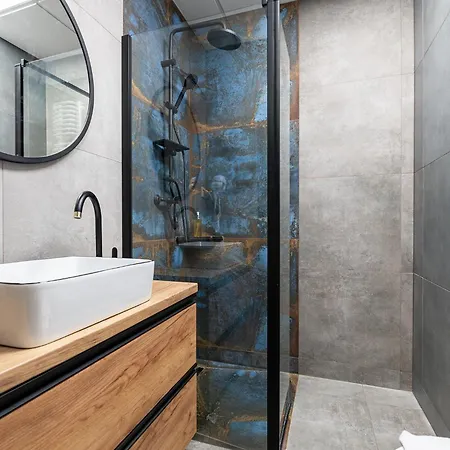 Rentplanet - Kasprzaka Apartment