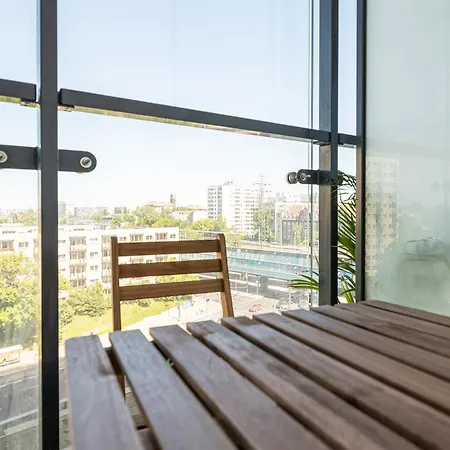 Rentplanet - Kasprzaka Warsaw