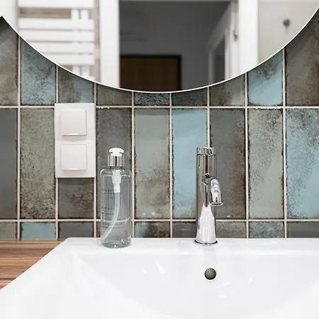 Rentplanet - Kasprzaka *